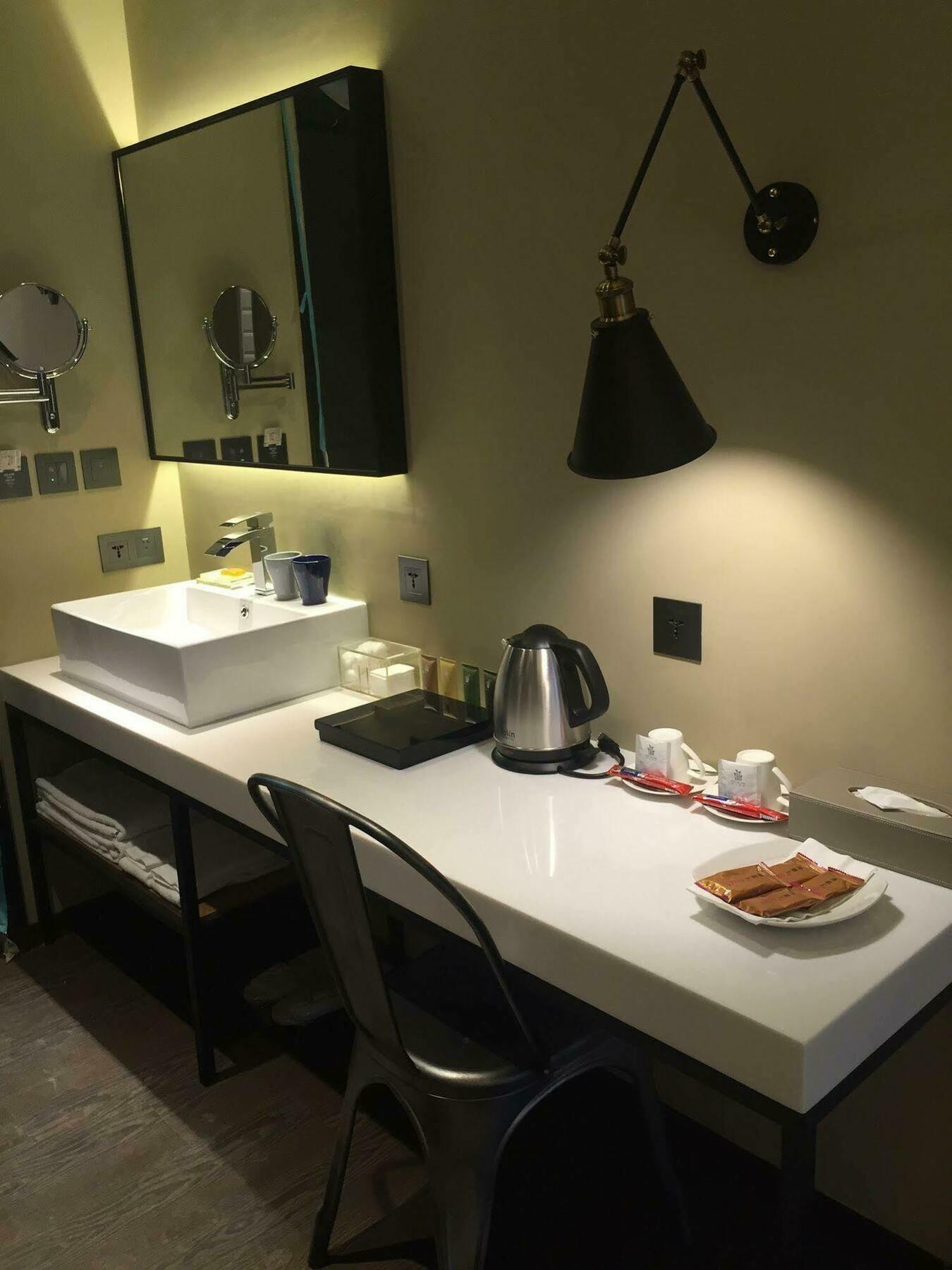 City Suites - Beimen Taipei Exteriör bild